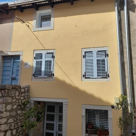 Apartment The Old House Vrsar Exterior photo